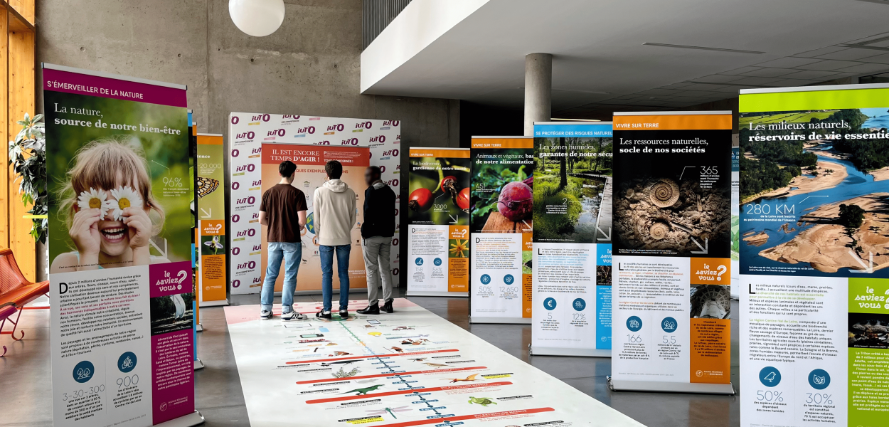 Emprunter l'exposition "La biodiversité et nous"