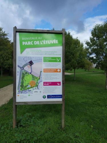 Parc de la fontaine de l'Etuvée à Orléans © Arp-Astrance